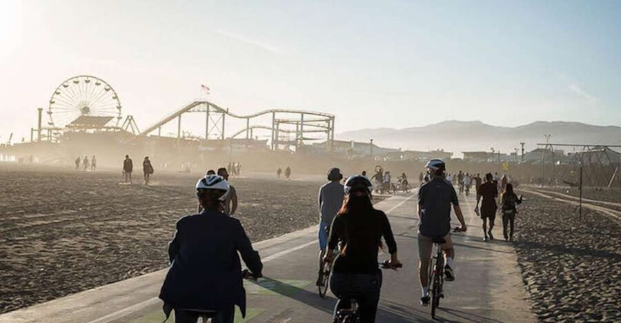 Santa Monica: Full Day Bike Rental - Choosing between a comfort bike and a city bike