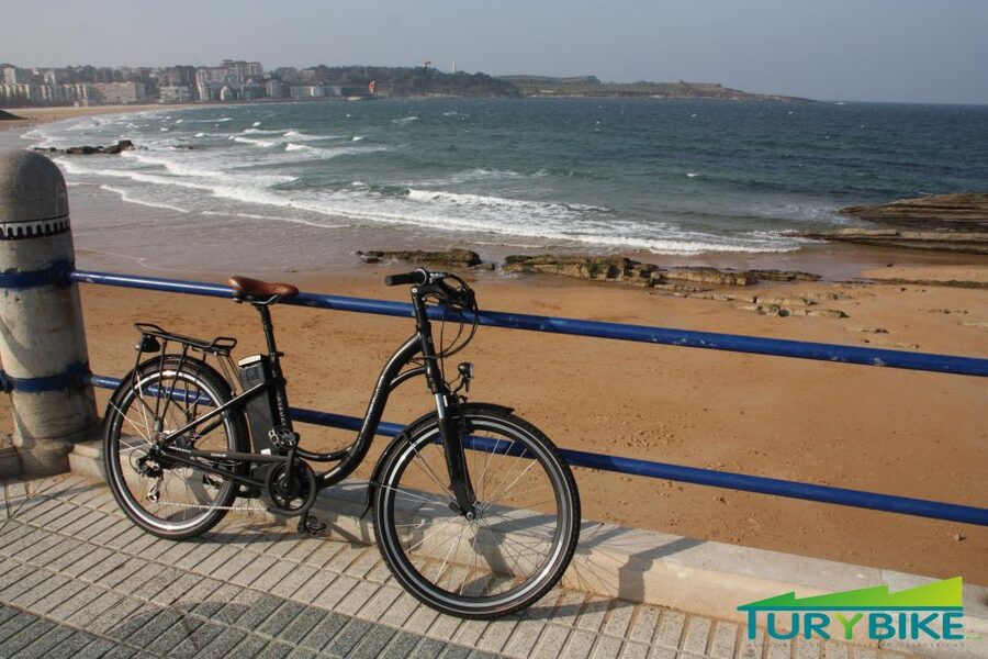 Santander: Guided Tour by Electric Bike - Palacio de la Magdalena and the seafront