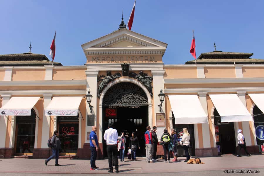 Santiago: Markets Bike Tour - La Chascona and the Pablo Neruda connection