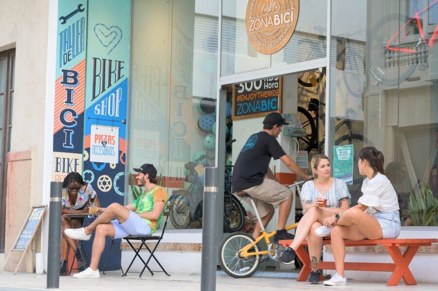 Santo Domingo: City Highlights Guided Bike Tour - Starting at Zona Bici Bike Rental