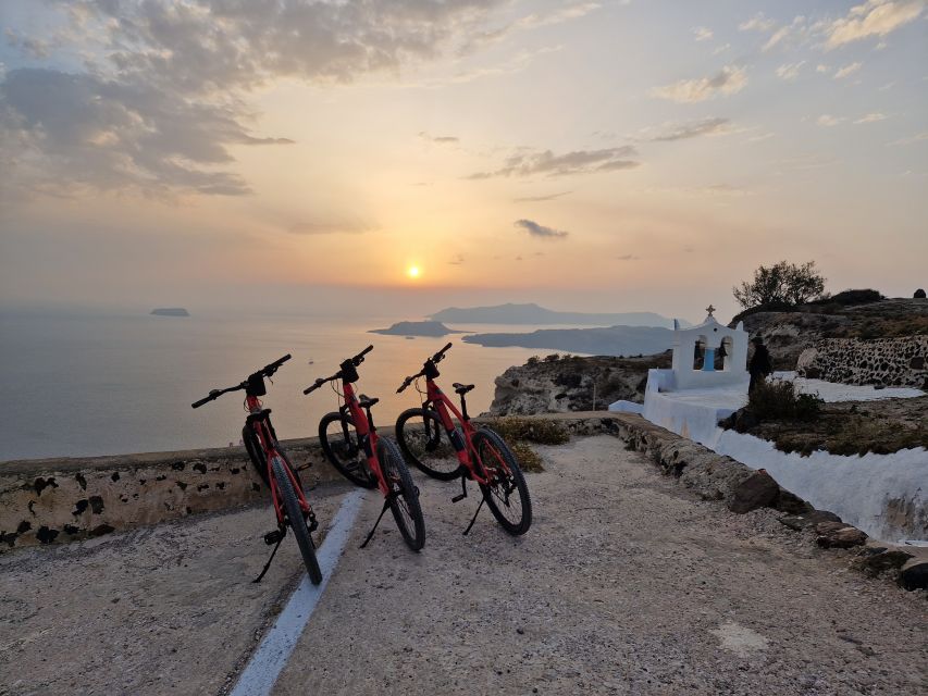 Santorini: E-Bike Sunset Tour Experience - Vineyards, Megalochori, and the caldera