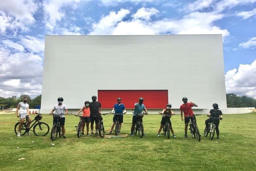Sao Paulo: The Coolest Urban Scenes Bike Tour - Fitness, weather, and who should skip it