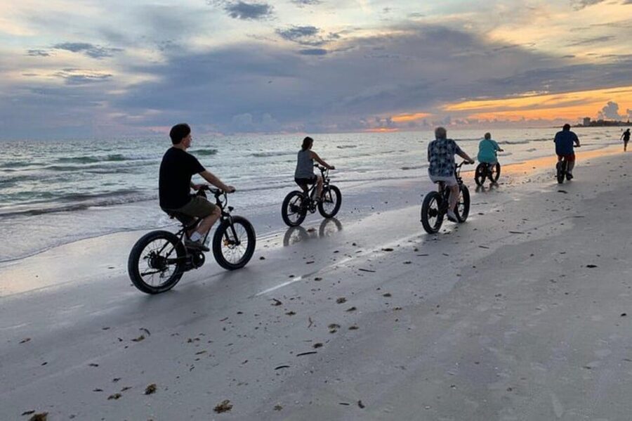 Sarasota: Siesta Key Electric Bike Sunset Tour - The guide makes or breaks the ride