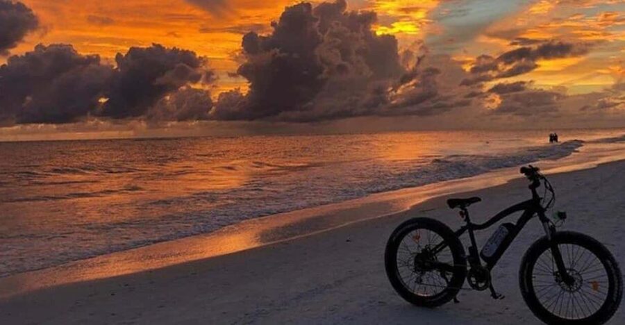 Sarasota: Siesta Key Electric Bike Sunset Tour - Getting comfortable with the electric bikes