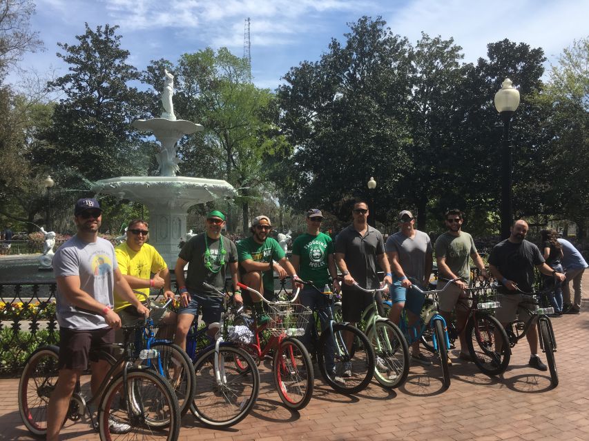 Savannah: Historical Bike Tour with Tour Guide - The Forsyth Fountain photo stop