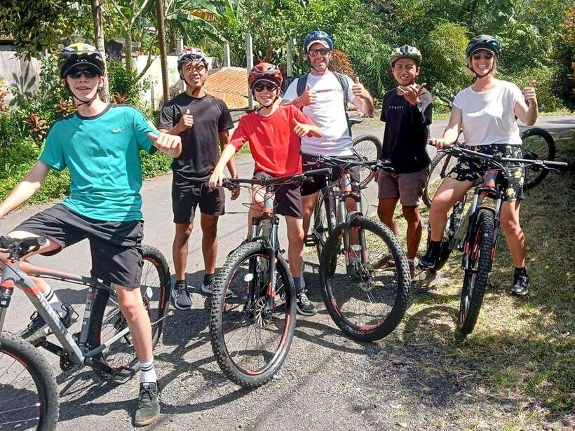 Scenic Cycling Tours Through Bali's Sidemen Countryside - Why Sidemen works so well by bike