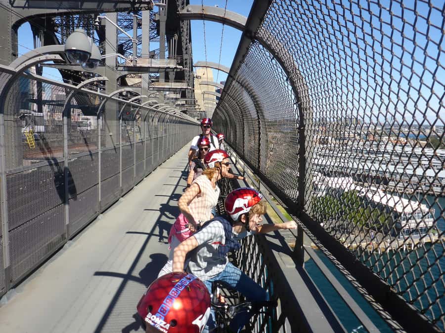 Scenic Sydney Harbour Bridge Bicycle Ride - Two and a half kilometres beside Lavender Bay
