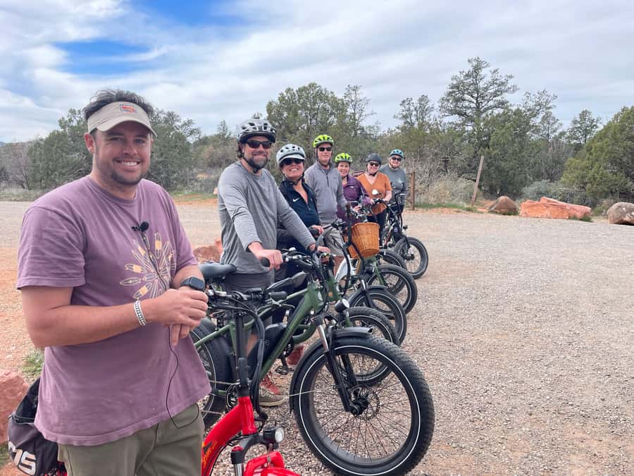 Sedona: Cathedral Rock Vortex E-Bike Tour - Cathedral Rock from the road