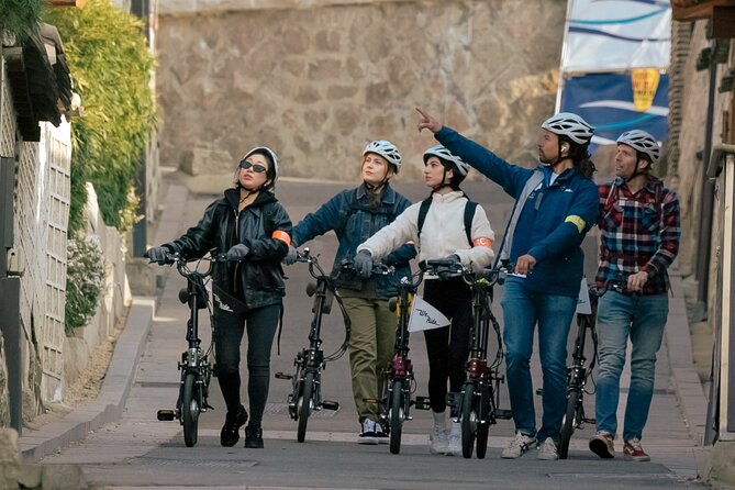 Seoul E-bike Tour - Seochon, an old gate, and a little uphill riding