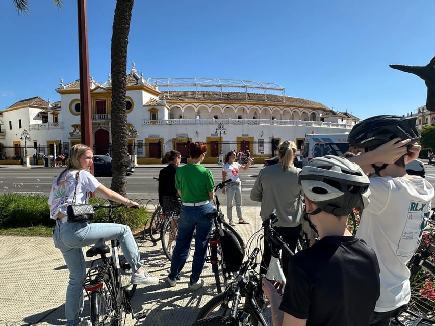 Seville: Dutch Cycling Highlights Tour with local guide - Who gets the most value from $38