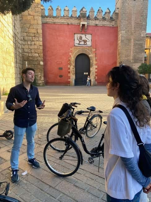 Seville: Electric Stand-Bike Tour - Plaza de España and María Luisa Park