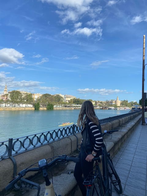 Seville: Guided Tour by Electric Bike - Heat, pace, and the right time to book