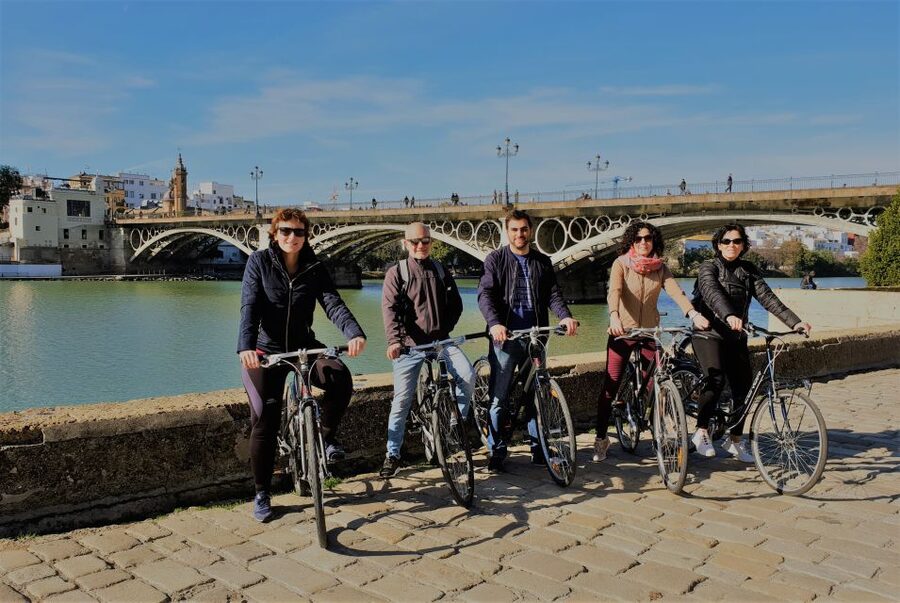 Seville: Highlights Bike Tour with Local Guide - Cartuja, Magallanes Park, and the Seville Tower