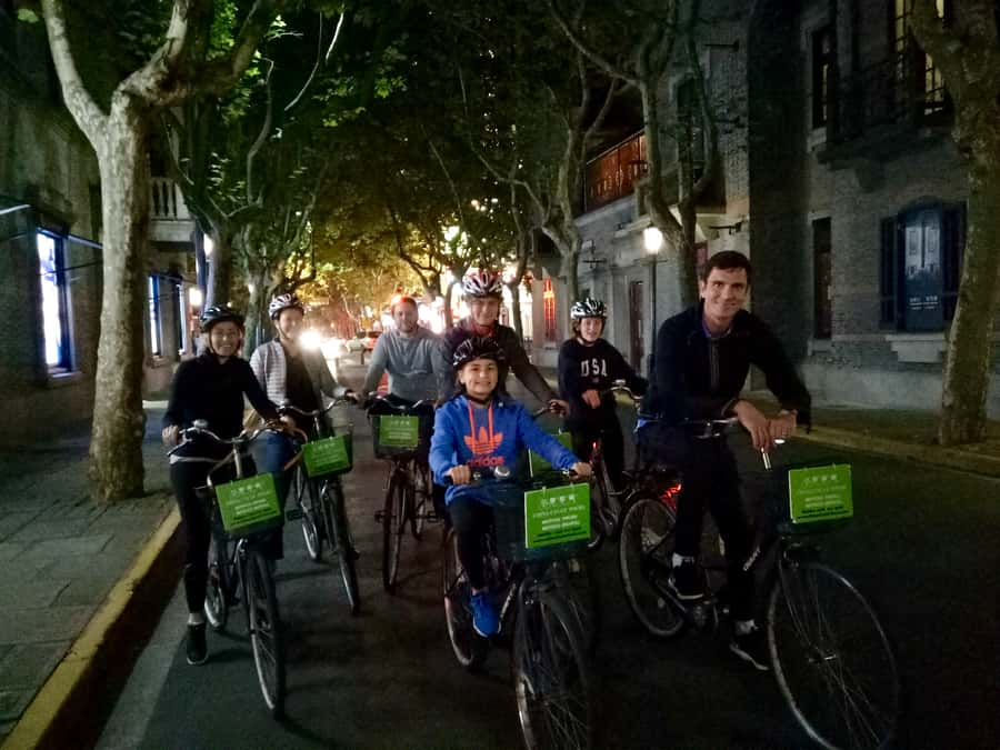 Shanghai Charming Night Small Group Bike Tour - Tianzifang on Taikang Road