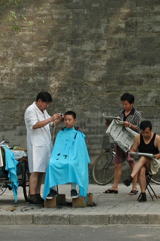 Shanghai: Full Day Classic Bike Tour With an Authentic Lunch - Shanghai Old Street and the ancient park