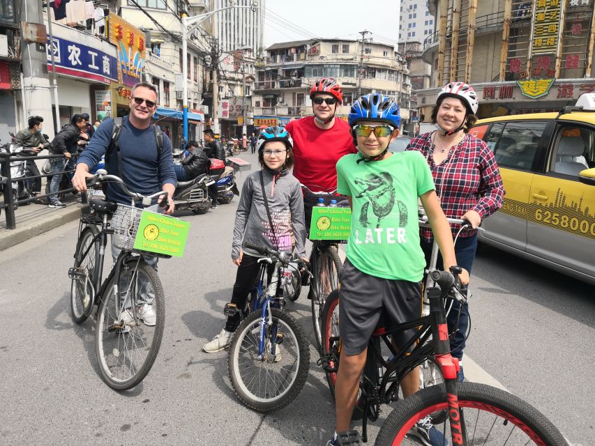 Shanghai: Full Day Classic Bike Tour With an Authentic Lunch - A local lunch in the French Concession