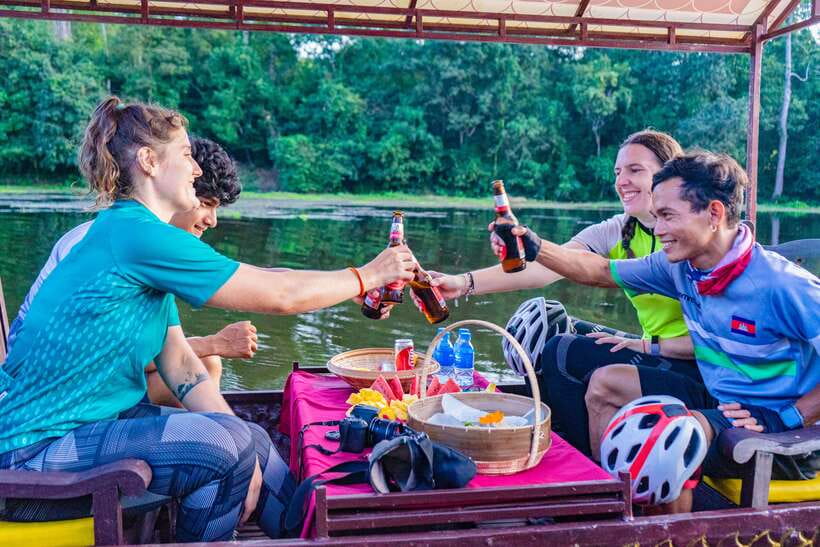 Siem Reap: Angkor Sunset Bike & Boat Tour /E-Bike Available - From Siem Reap town to the river crossing