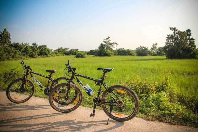 Siem Reap: Countryside Cycle and Local Village Life Tour - How difficult is the cycling?