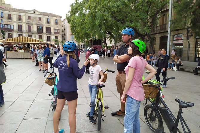 Sights of Barcelona E-Bike Tour Led by a Local Guide - Born, Santa Maria del Mar, and Palau de la Música
