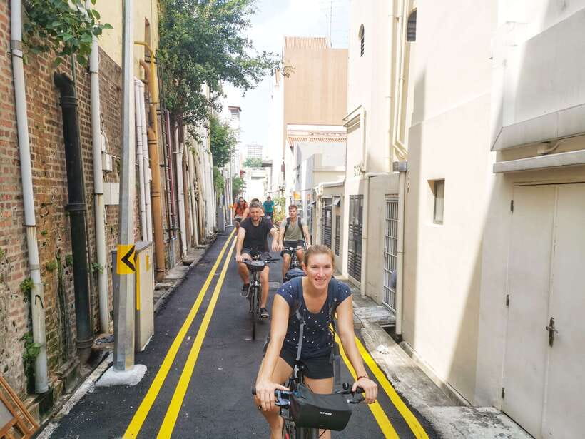 Singapore: Historical Half-Day Bike Tour - Following the Singapore River from village to trade center