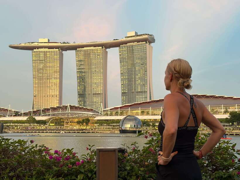 Singapore: Light to Night Bike Tour - Starting at Nicoll Highway MRT Station