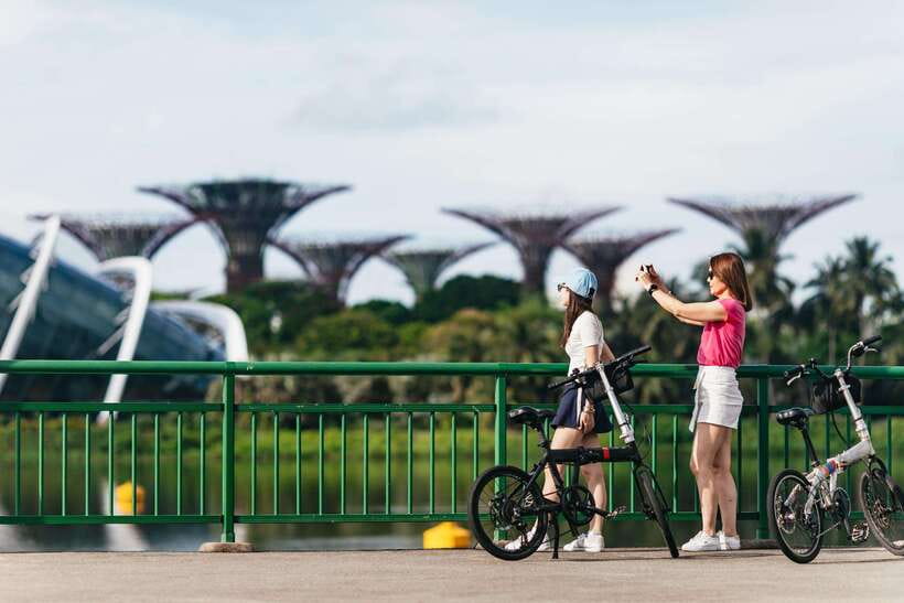 Singapore: Lion City Highlights Bike Tour - What the guides add