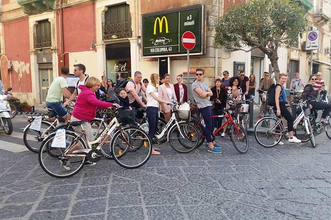 Siracusa tour on high tech bike - Fonte Aretusa and the waterfront