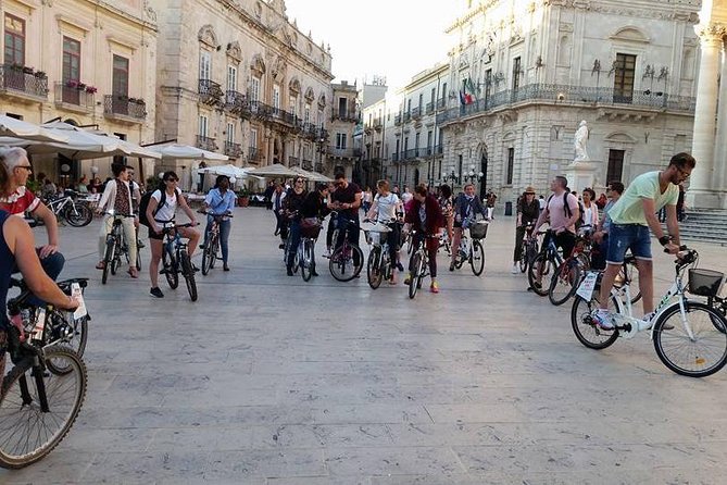 Siracusa tour on high tech bike - From the Temple of Apollo to Corso Matteotti