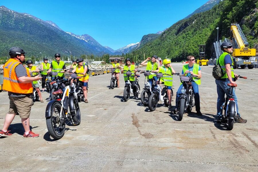Skagway: City Highlights E-bike Tour with Gold Panning - Why an e-bike is a smart way to see Skagway