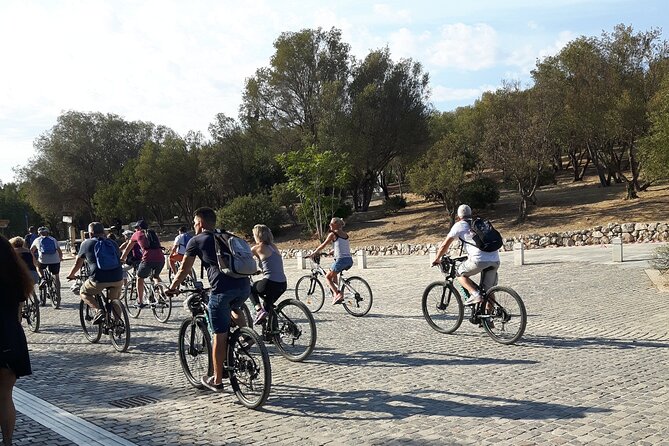 Small-Group Athens Scenic e-Bike Tour - The ancient heart of Athens by bicycle