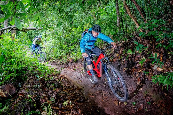 Smoke on the Water Trail Mountain Biking Tour Chiang Mai - YT Jeffsy bikes and protective gear