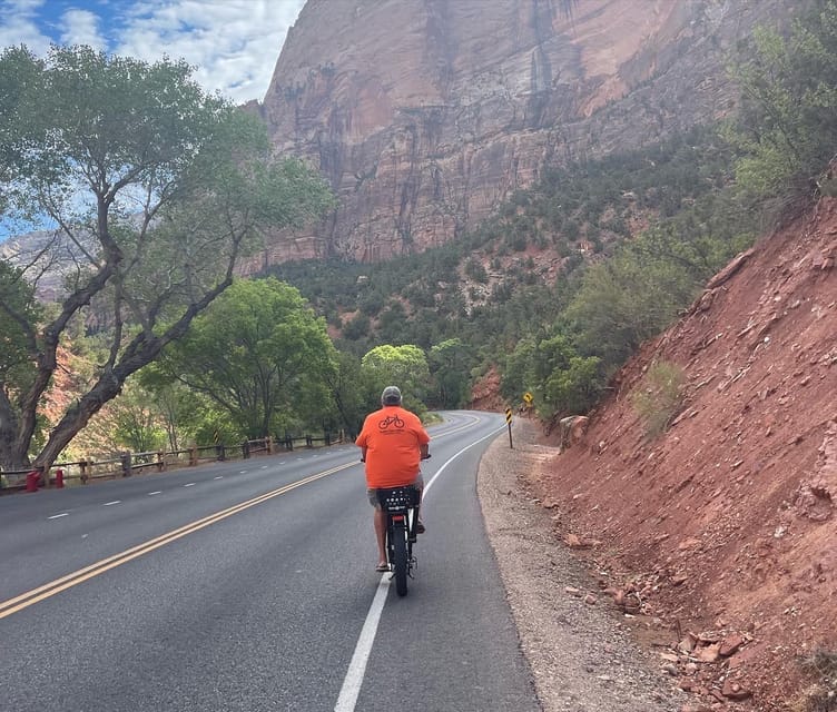 Springdale: Guided eBike Tour in Zion National Park - Zion by eBike, with room to look around