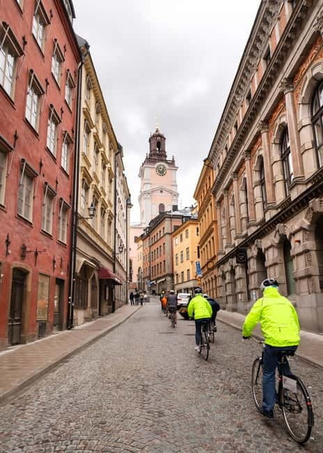 Stockholm: Guided Bike Tour - Gamla Stan, the Royal Palace, and the old streets