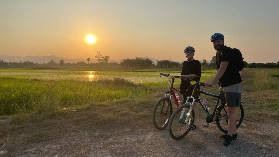Sukhothai: 2.5-Hours Guided Countryside Sunset Bike Tour - Why this ride adds something different to Sukhothai
