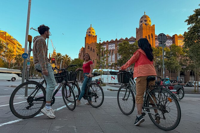 Sunrise Bike Tour: Barcelona Before the Crowds - Plaça Catalunya before it fills up