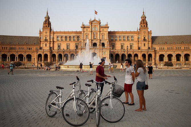 Sunset Guided Bike Tour in Seville - Santa Cruz and the Alcázar