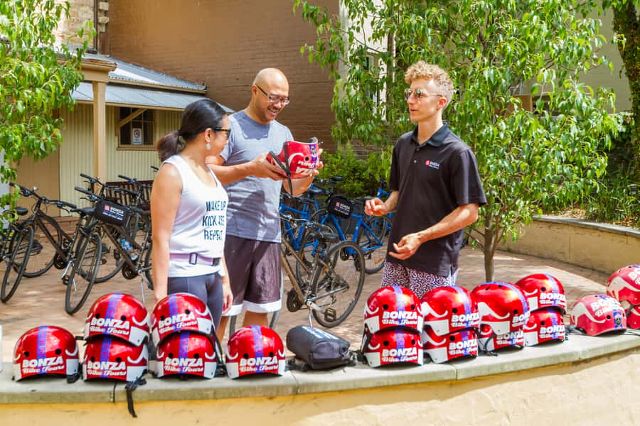 Sydney: Iconic Sights 4-Hour Bike Tour - Starting in The Rocks and heading toward the harbour