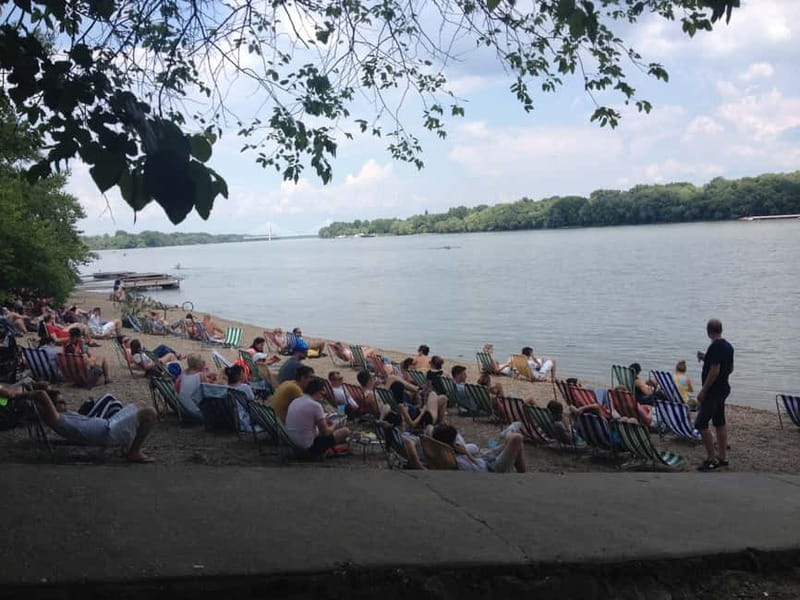 Szentendre: self-guided bicycle tour from Budapest - Choosing your way back to Budapest
