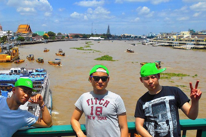 Thai Culture and Local Life 4- Hour Bangkok Bike Tour - Horseshoe Shrine and the first look at local belief