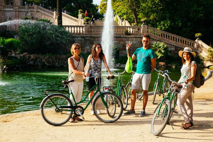 The Beauty of Barcelona by Bike: Private Tour - Riding back through everyday Barcelona