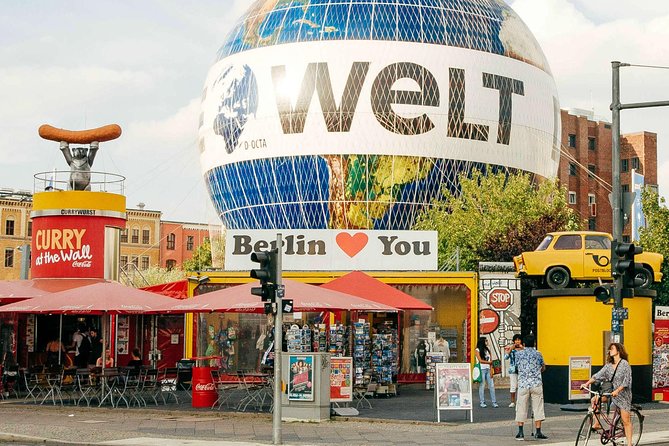 The Beauty of Berlin by Bike: Private Tour - Brandenburg Gate and the changing city