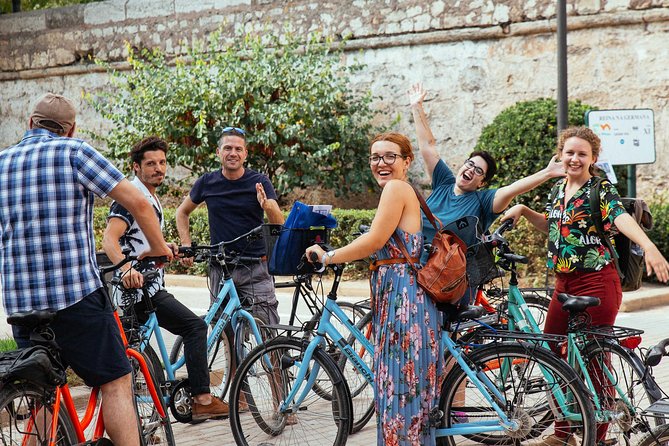 The Beauty of Valencia by Bike: Private Tour - Plaza Tetuan, Puerta del Mar, and the Justice Court
