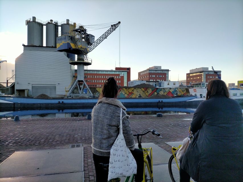 The Hague: Street Art Tour by Bike - Meeting at Paviljoensgracht 131