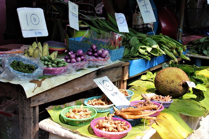 The Original Bicycle Tour in the Green Jungle of Bangkok - Food stops that make the price worthwhile