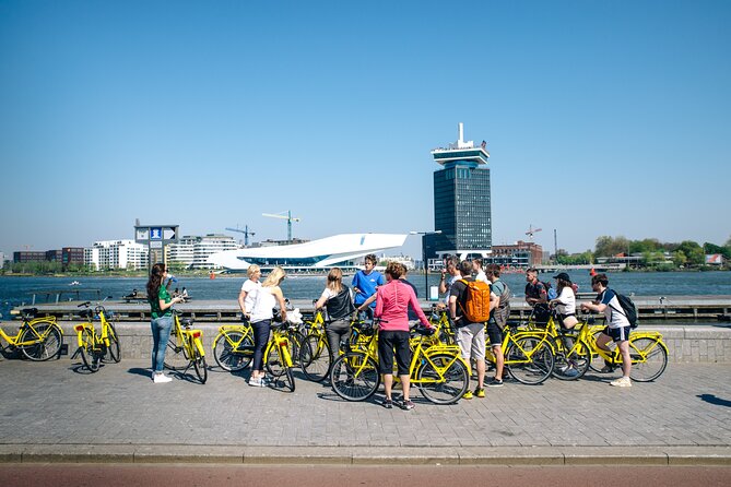 The Original Bike Tour of Amsterdam Highlights and Hidden Streets - A 30-minute pause in Vondelpark