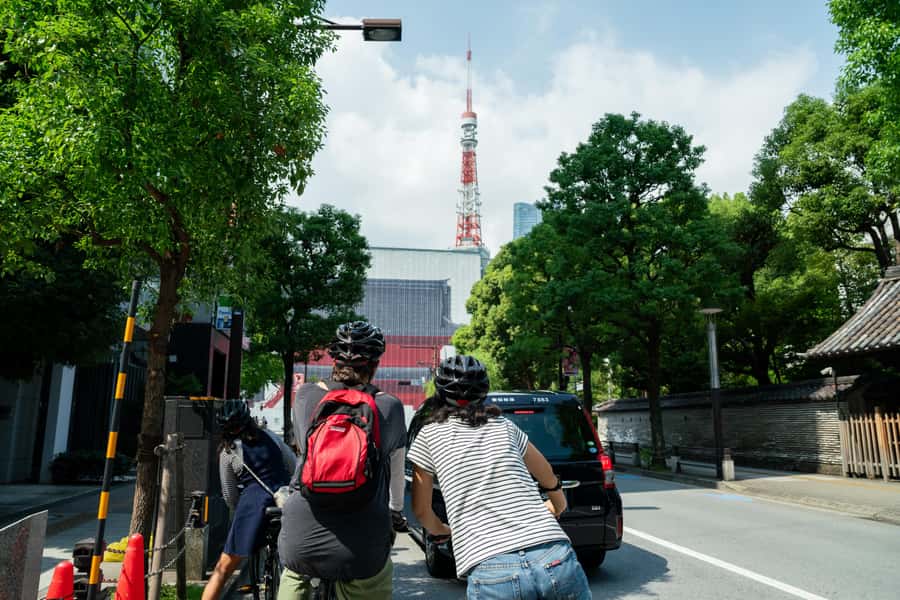 Tokyo: 3-hour Guided E-Bike Tour of the City's Hidden Gems - Why a bicycle works so well in Tokyo