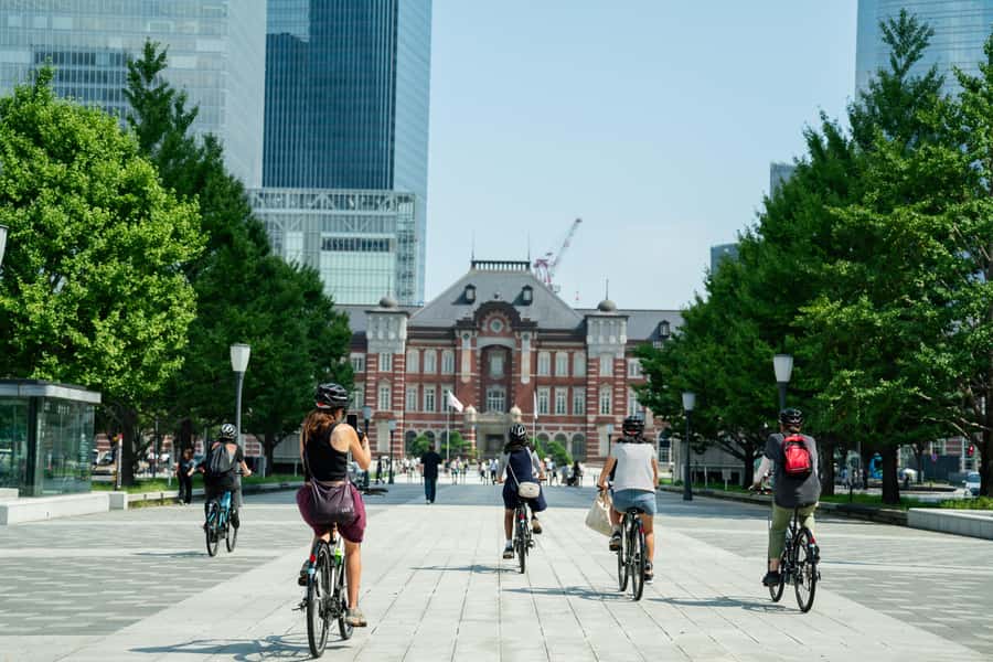 Tokyo: 3-hour Guided E-Bike Tour of the City's Hidden Gems - Tokyo Tower Route: old shrines beside modern Tokyo