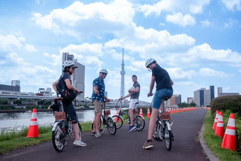 Tokyo: 3h Private E-bike Tours, Starting at Your Hotel - Imperial Palace, Tokyo Station, and Nihonbashi