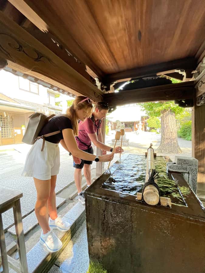 Tokyo: Discover Traditional Tokyo Full-Day Bicycle Tour - What makes guide Hiro so well regarded