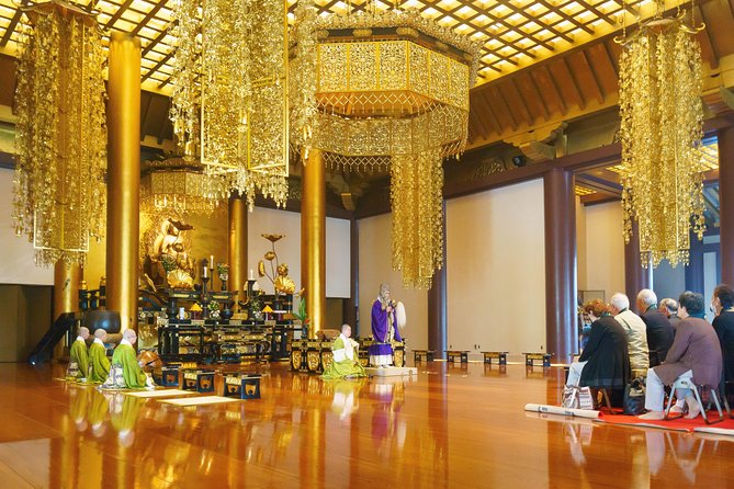 Tokyo Guided Small-Group Biking Tour - Omotesando, Roppongi Hills, and a quiet cemetery